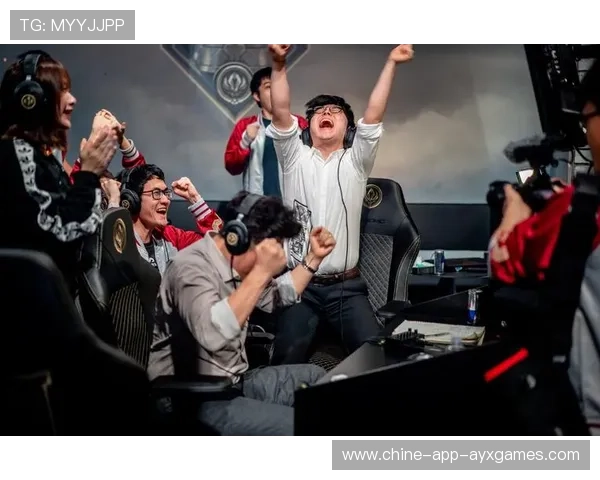 电竞教练赛中指挥与手势沟通训练：助力战术实施与团队协作