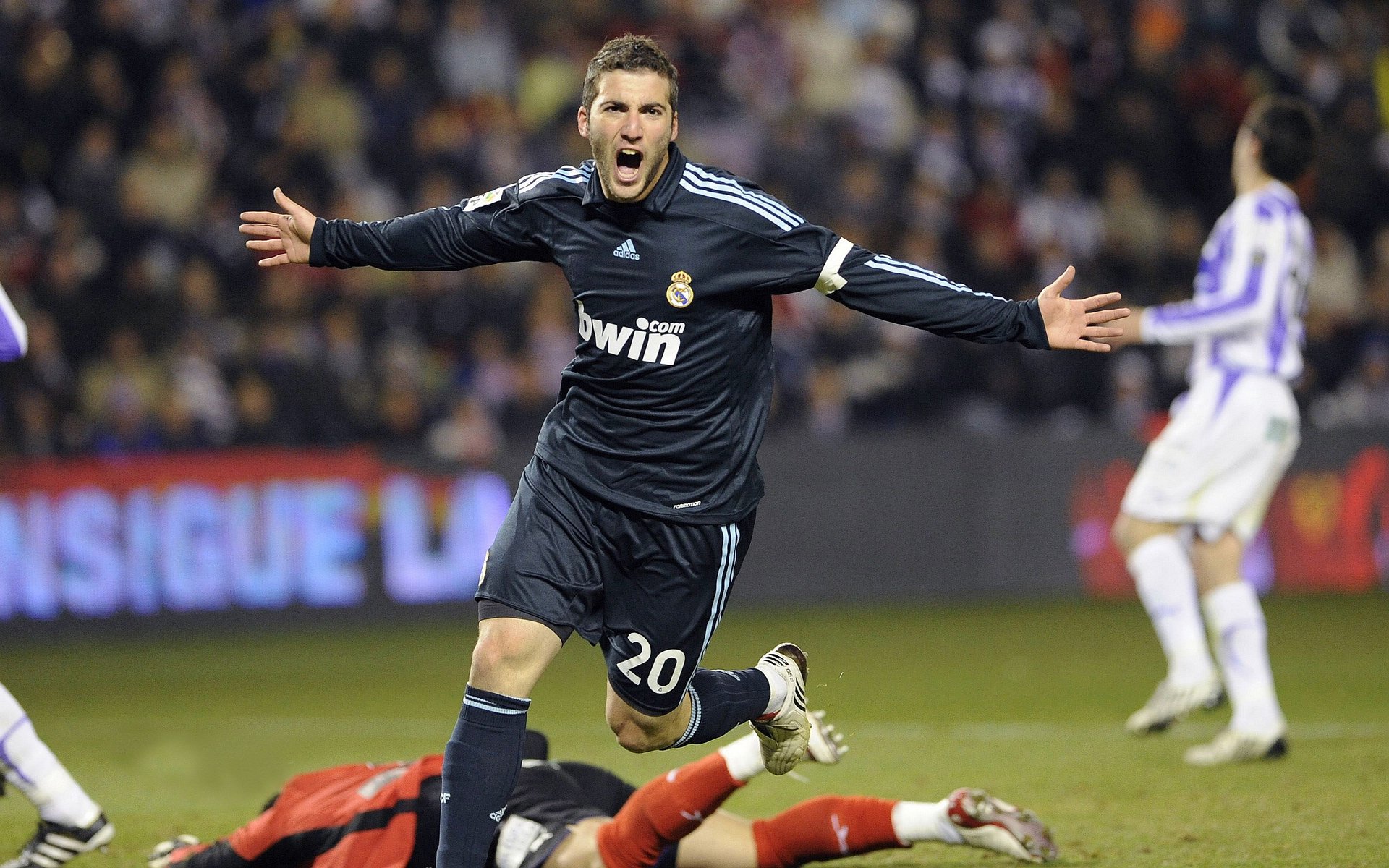 IG战队选手荣获“优秀体育道德风尚奖”